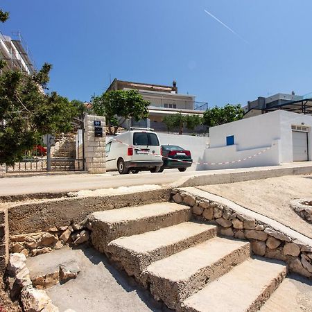 Apartment Astrid 5 M From Beach Vinisce Exterior photo